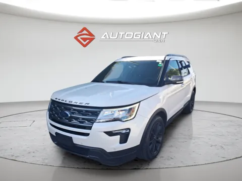 White 2019 Ford Explorer XLT for sale in Indianapolis, IN