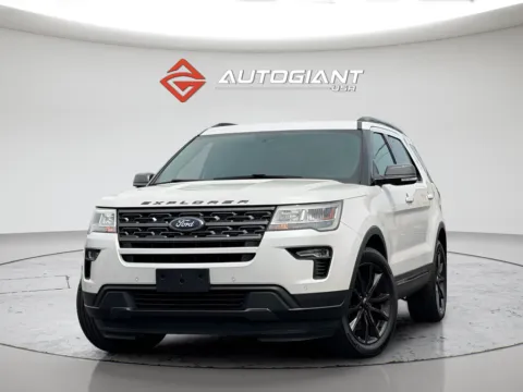 Photos of 2019 Ford Explorer XLT for sale in Indianapolis, IN at AutoGiant USA Indianapolis