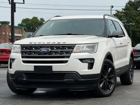 White 2019 Ford Explorer XLT for sale in Indianapolis, IN
