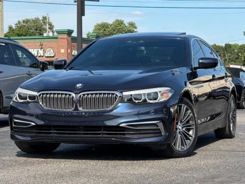 Blue 2019 BMW 5 Series 530i xDrive for sale in Indianapolis, IN