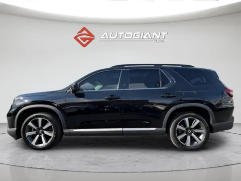 Another view of 2023 Honda Pilot Elite for sale in Indianapolis, IN at AutoGiant USA Indianapolis