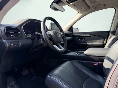 Photos of 2023 Honda Pilot Elite for sale in Indianapolis, IN at AutoGiant USA Indianapolis