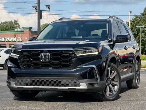 Black 2023 Honda Pilot Elite for sale in Indianapolis, IN