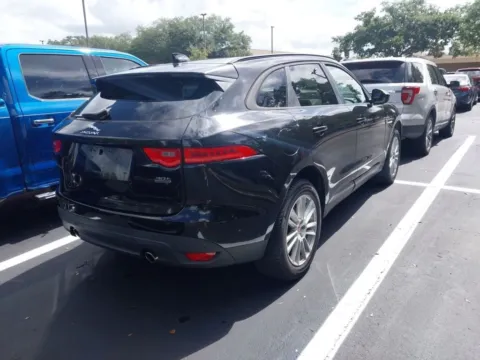 Another view of 2018 Jaguar F-PACE 30t Premium for sale in Indianapolis, IN at AutoGiant USA Indianapolis