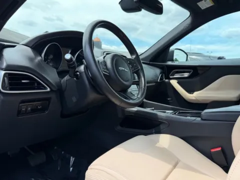 Photos of 2018 Jaguar F-PACE 30t Premium for sale in Indianapolis, IN at AutoGiant USA Indianapolis
