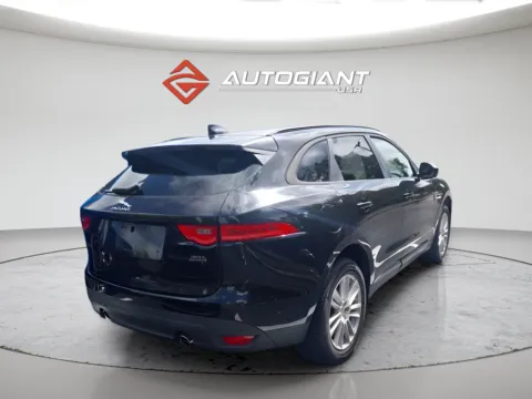Another view of 2018 Jaguar F-PACE 30t Premium for sale in Indianapolis, IN at AutoGiant USA Indianapolis