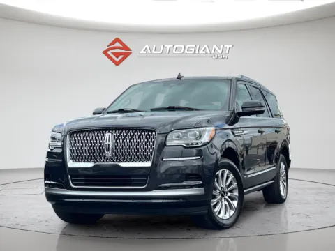 Gray 2023 Lincoln Navigator Standard for sale in Indianapolis, IN