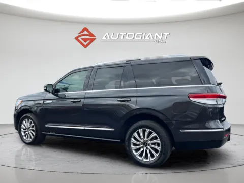 More photos of 2023 Lincoln Navigator Standard at AutoGiant USA Indianapolis, IN