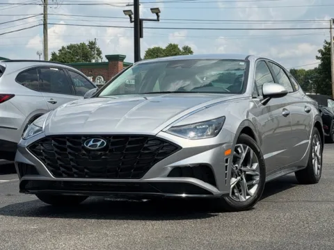 Silver 2020 Hyundai Sonata SEL for sale in Indianapolis, IN