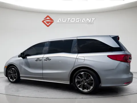 More photos of 2022 Honda Odyssey Elite at AutoGiant USA Indianapolis, IN