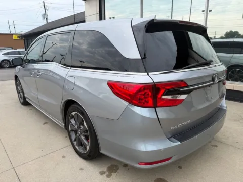 Another view of 2022 Honda Odyssey Elite for sale in Indianapolis, IN at AutoGiant USA Indianapolis