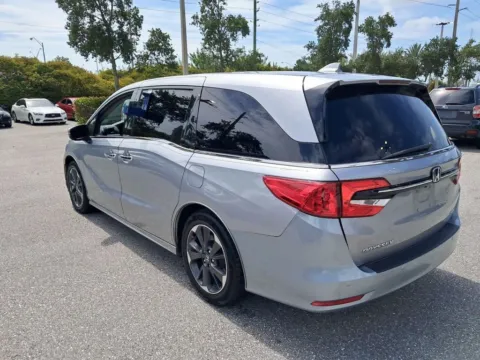 More photos of 2022 Honda Odyssey Elite at AutoGiant USA Indianapolis, IN
