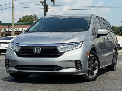 Silver 2022 Honda Odyssey Elite for sale in Indianapolis, IN