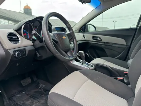 Photos of 2011 Chevrolet Cruze LS for sale in Indianapolis, IN at AutoGiant USA Indianapolis