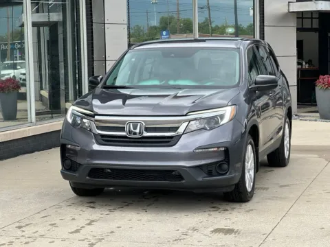Gray 2019 Honda Pilot LX for sale in Indianapolis, IN