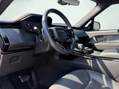 Photos of 2023 Land Rover Range Rover Sport SE Dynamic for sale in Indianapolis, IN at AutoGiant USA Indianapolis