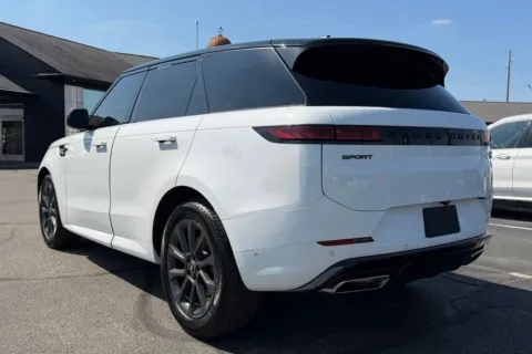 More photos of 2023 Land Rover Range Rover Sport SE Dynamic at AutoGiant USA Indianapolis, IN