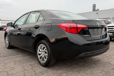 More photos of 2018 Toyota Corolla LE at AutoGiant USA Indianapolis, IN