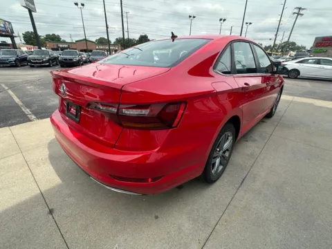 More photos of 2019 Volkswagen Jetta R-Line at AutoGiant USA Indianapolis, IN