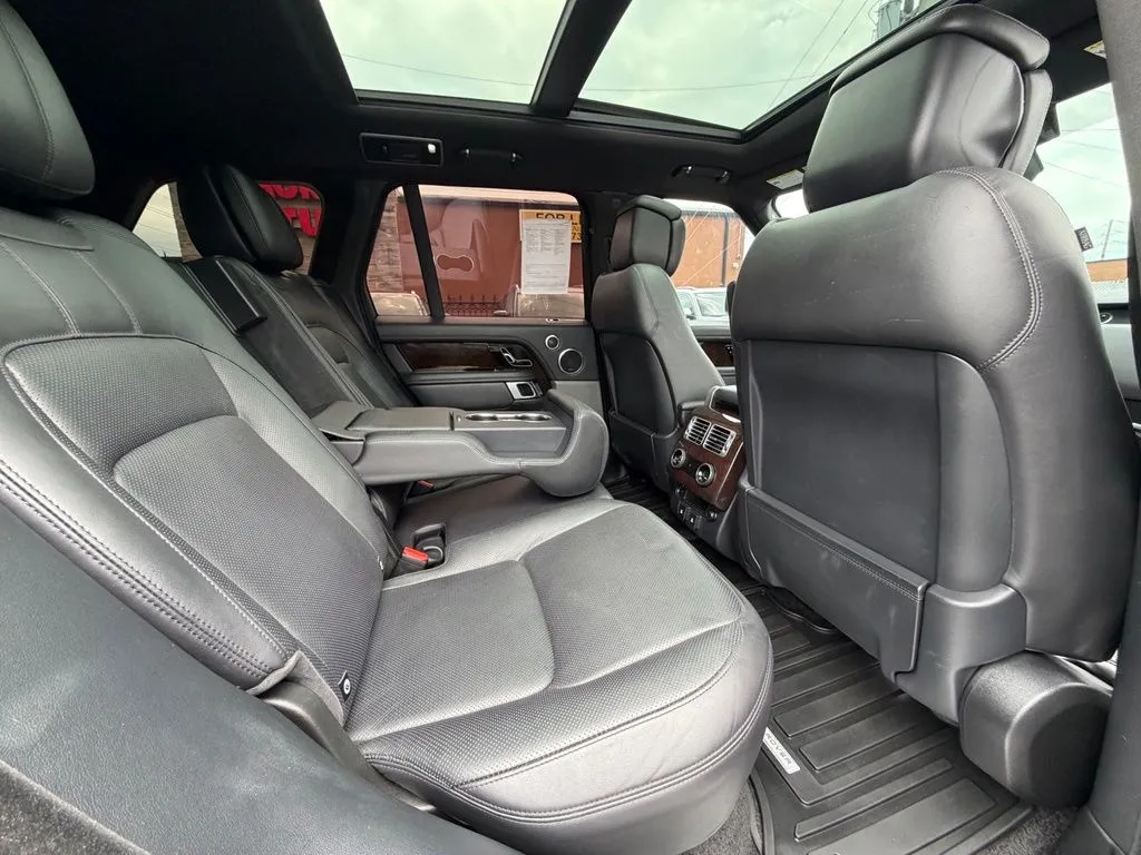 2019 Land Rover Range Rover Supercharged - Photo 25