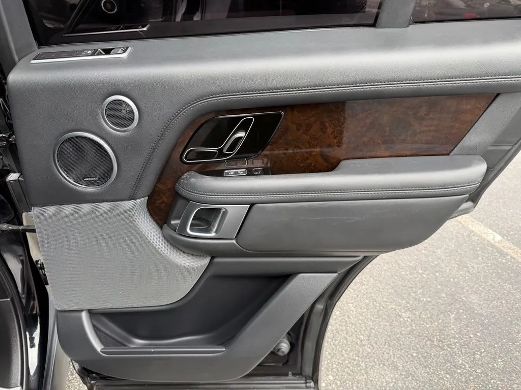 2019 Land Rover Range Rover Supercharged - Photo 28
