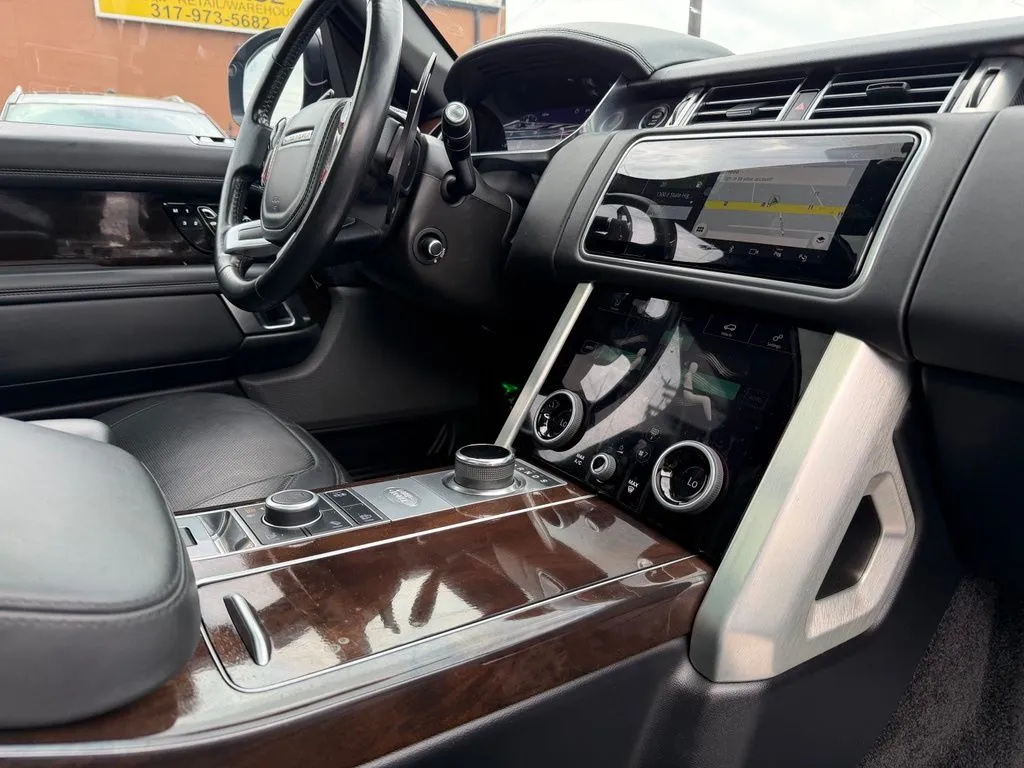 2019 Land Rover Range Rover Supercharged - Photo 30