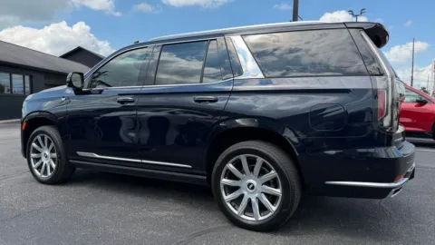 More photos of 2021 Cadillac Escalade Premium Luxury Platinum at AutoGiant USA Indianapolis, IN