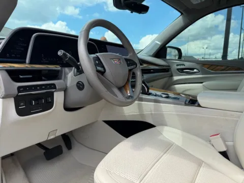 Photos of 2021 Cadillac Escalade Premium Luxury Platinum for sale in Indianapolis, IN at AutoGiant USA Indianapolis