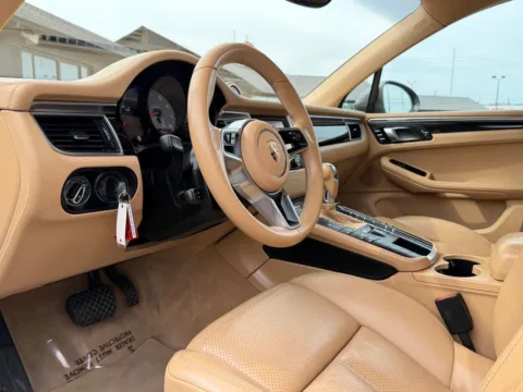 Photos of 2015 Porsche Macan S for sale in Indianapolis, IN at AutoGiant USA Indianapolis
