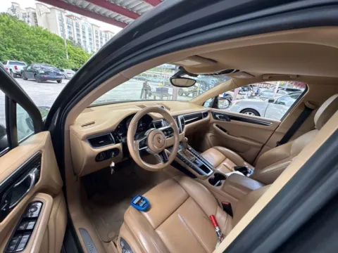 More photos of 2015 Porsche Macan S at AutoGiant USA Indianapolis, IN