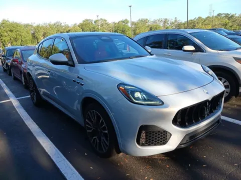 Photos of 2023 Maserati Grecale Modena for sale in Indianapolis, IN at AutoGiant USA Indianapolis