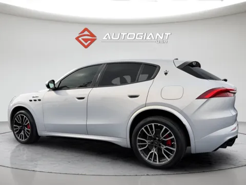 More photos of 2023 Maserati Grecale Modena at AutoGiant USA Indianapolis, IN