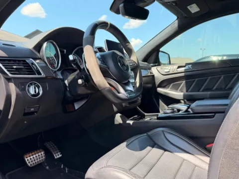 Photos of 2019 Mercedes-Benz GLE 63 AMG for sale in Indianapolis, IN at AutoGiant USA Indianapolis