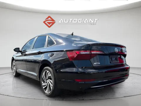 More photos of 2020 Volkswagen Jetta SEL at AutoGiant USA Indianapolis, IN