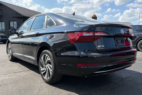 More photos of 2020 Volkswagen Jetta SEL at AutoGiant USA Indianapolis, IN