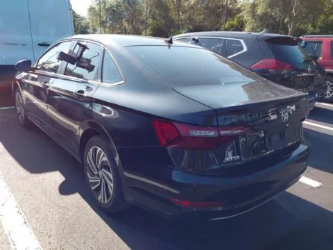 More photos of 2020 Volkswagen Jetta SEL at AutoGiant USA Indianapolis, IN