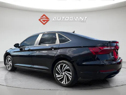 More photos of 2020 Volkswagen Jetta SEL at AutoGiant USA Indianapolis, IN