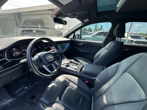 Photos of 2021 Audi Q7 45 Premium for sale in Indianapolis, IN at AutoGiant USA Indianapolis