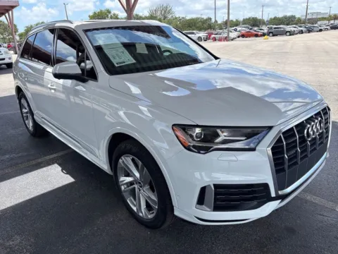 Photos of 2021 Audi Q7 45 Premium for sale in Indianapolis, IN at AutoGiant USA Indianapolis
