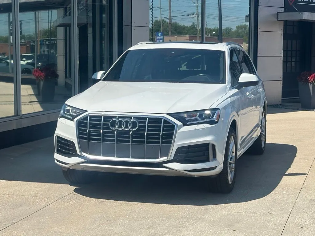 2021 Audi Q7 45 Premium