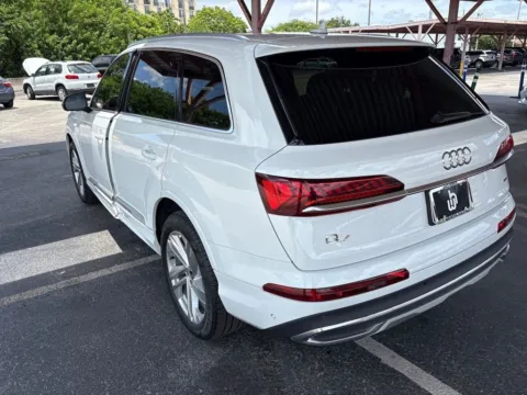 Another view of 2021 Audi Q7 45 Premium for sale in Indianapolis, IN at AutoGiant USA Indianapolis