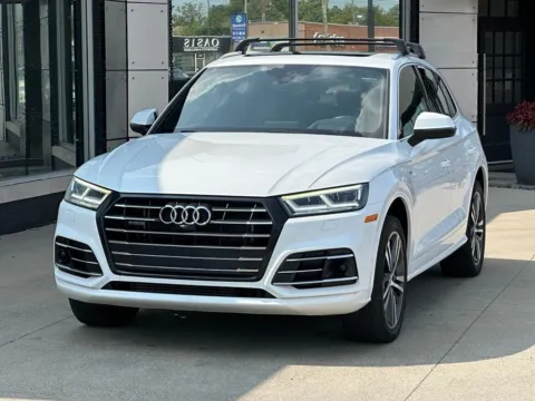 Unknown 2020 Audi Q5 e 55 Prestige for sale in Indianapolis, IN