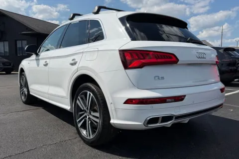 More photos of 2020 Audi Q5 e 55 Prestige at AutoGiant USA Indianapolis, IN