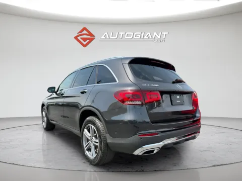 More photos of 2022 Mercedes-Benz GLC 300 at AutoGiant USA Indianapolis, IN