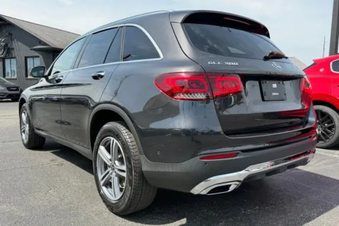 More photos of 2022 Mercedes-Benz GLC 300 at AutoGiant USA Indianapolis, IN