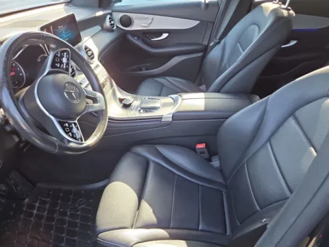 More photos of 2022 Mercedes-Benz GLC 300 at AutoGiant USA Indianapolis, IN