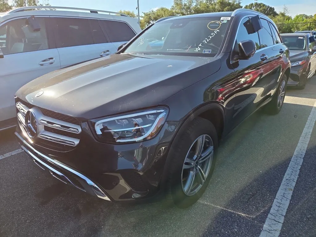 Black 2022 Mercedes-Benz GLC 300 for sale in Indianapolis, IN