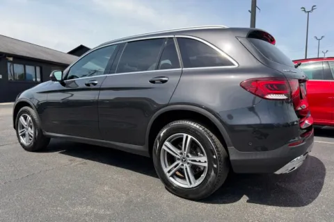 More photos of 2022 Mercedes-Benz GLC 300 at AutoGiant USA Indianapolis, IN