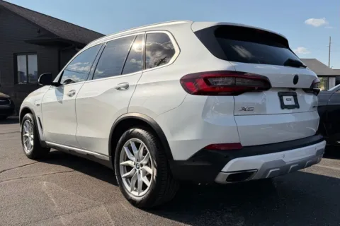 More photos of 2022 BMW X5 xDrive45e at AutoGiant USA Indianapolis, IN