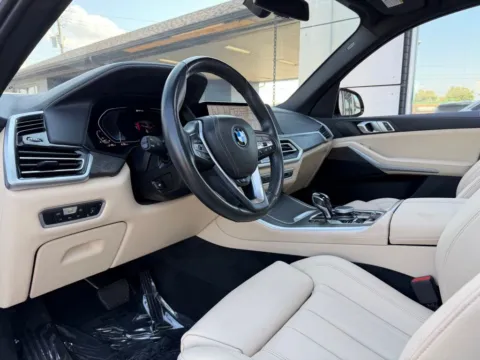 Photos of 2022 BMW X5 xDrive45e for sale in Indianapolis, IN at AutoGiant USA Indianapolis